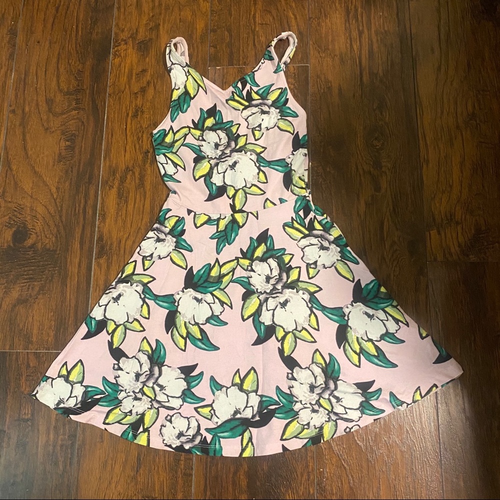 (32)H&M Pink Floral Dress